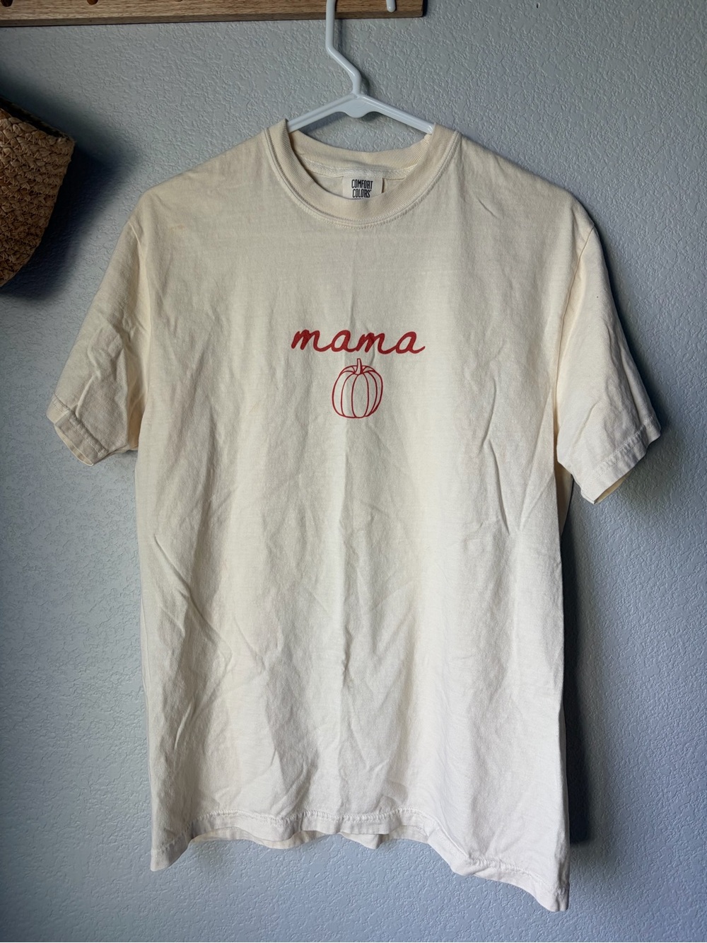 Mama Graphic Tee - Cream with Orange Pumpkin